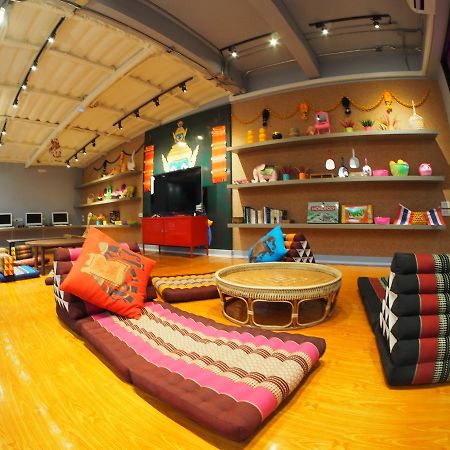 Everyday Bangkok Hostel @Khaosan Ngoại thất bức ảnh