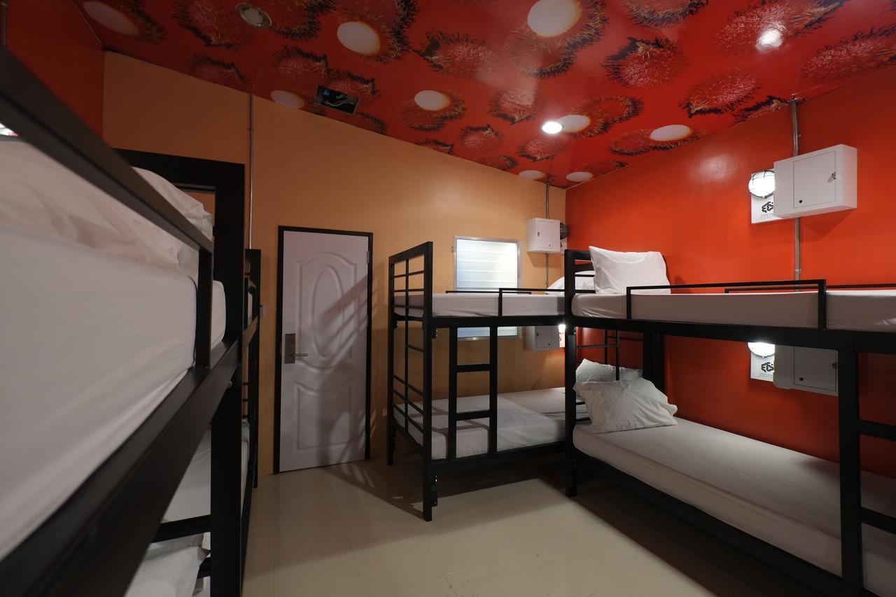 Everyday Bangkok Hostel @Khaosan Ngoại thất bức ảnh