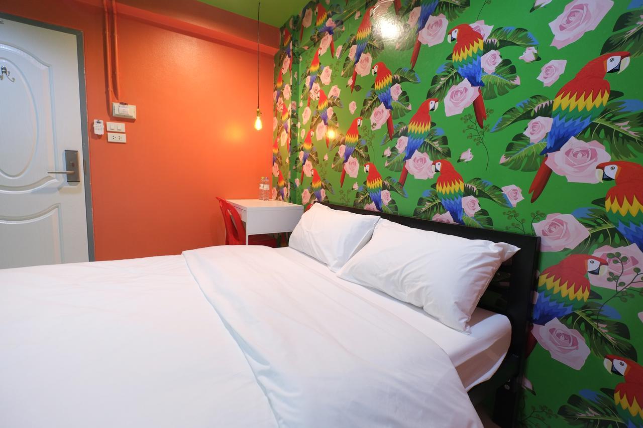 Everyday Bangkok Hostel @Khaosan Ngoại thất bức ảnh